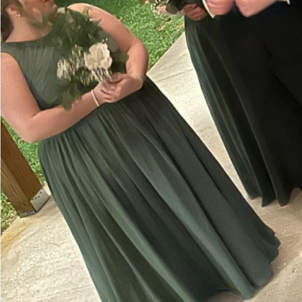 COPY - Elegant Green Halter Maxi Dress - Picture 2 of 3